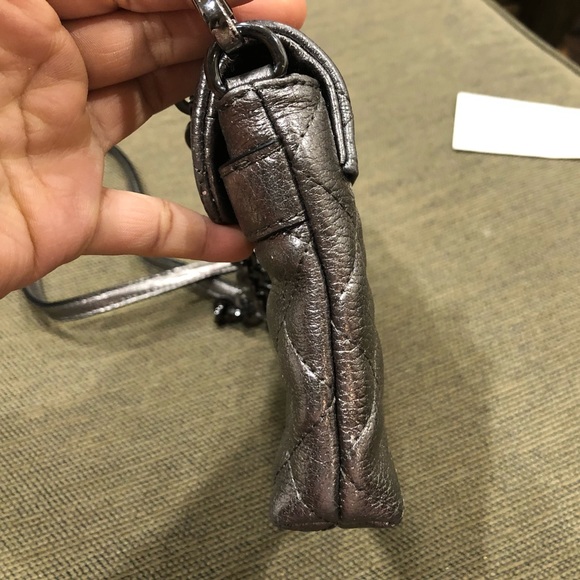 Calvin Klein Leather Crossbody Shoulder Bag Purse - Picture 10 of 16